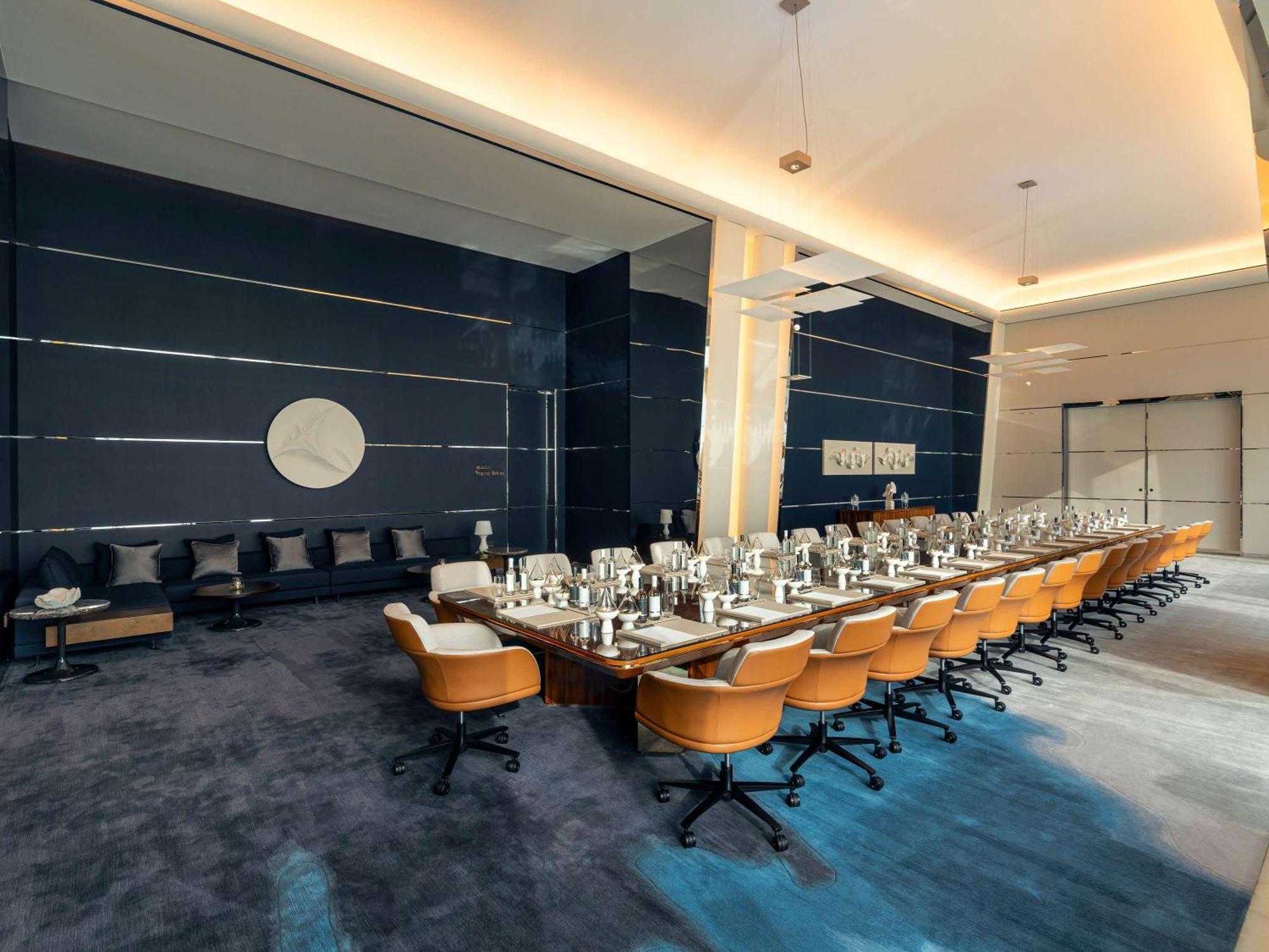 Fairmont Doha Hotel Lusail ภายนอก รูปภาพ Boardroom