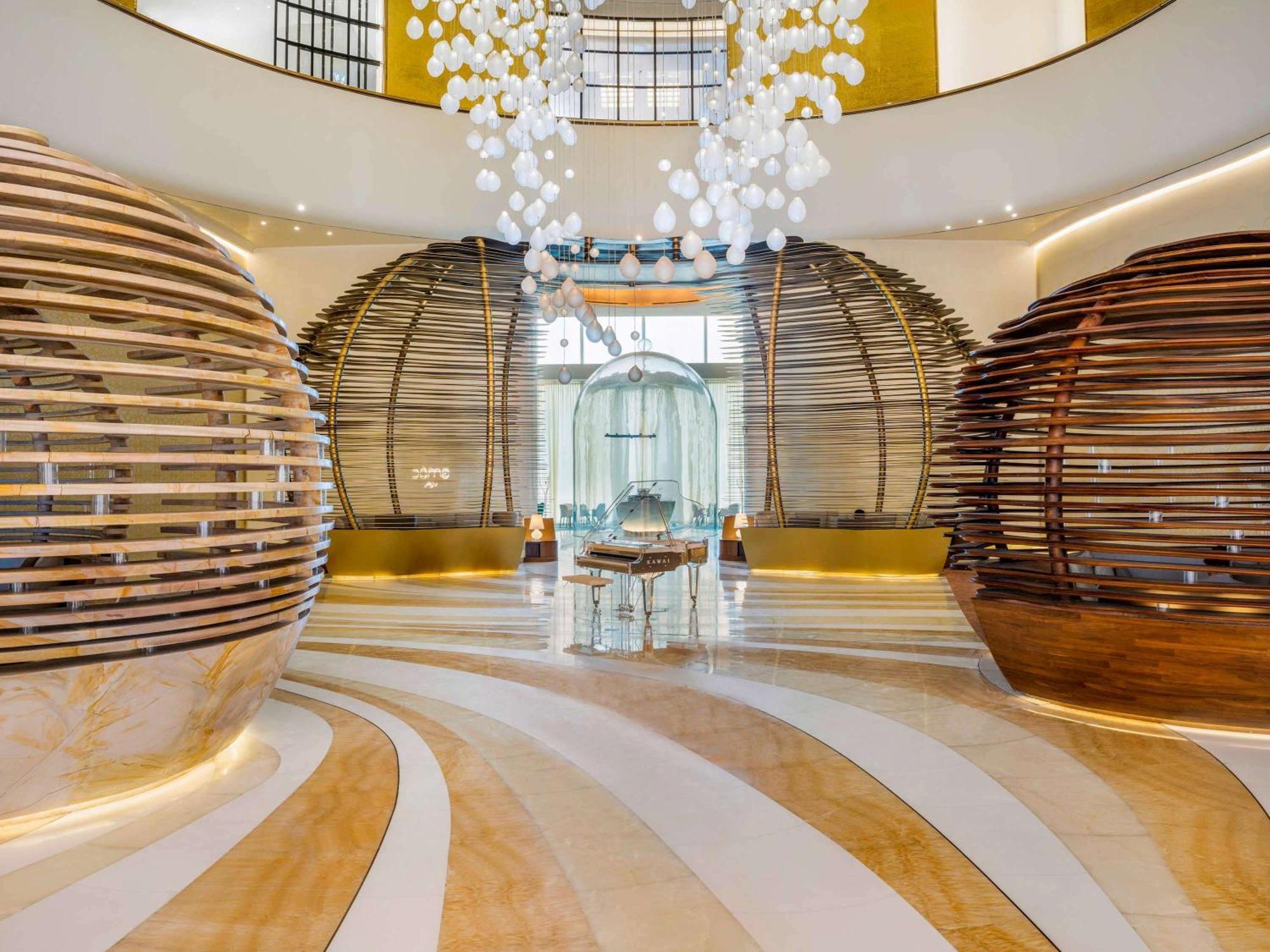 Fairmont Doha Hotel Lusail ภายนอก รูปภาพ The interior of the hotel